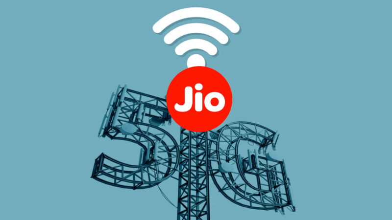 Illustration of the JIO company logo and 5G internet